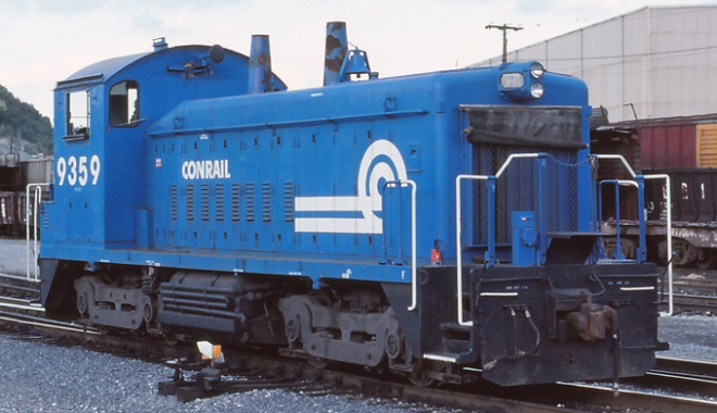 Diesel locomotive SW-1200 CONRAIL with running number 9359<br /><a href='images/pictures/MTB/80007.jpg' target='_blank'>Full size image</a>
